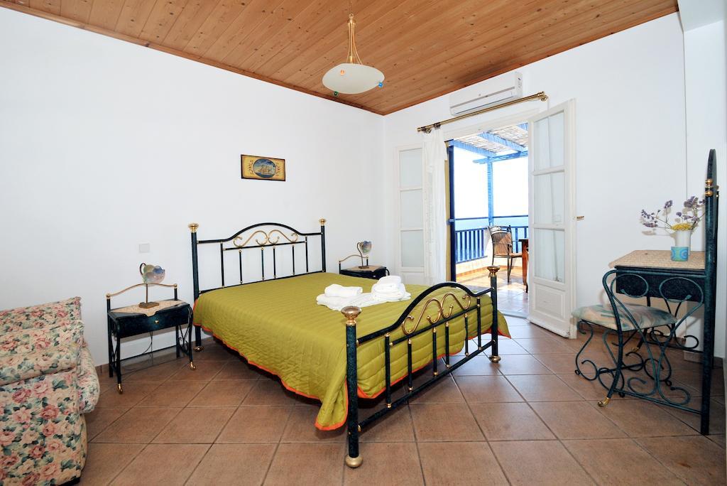 Akrotiri Hotel Platia Ammos 客房 照片